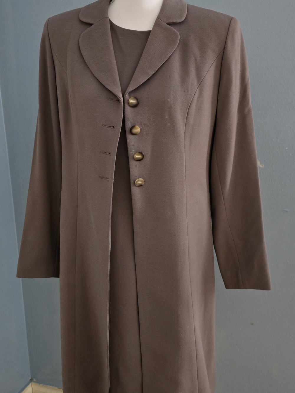 Women's TERI JON COAT/DRESS SET SIZE 8, Brown